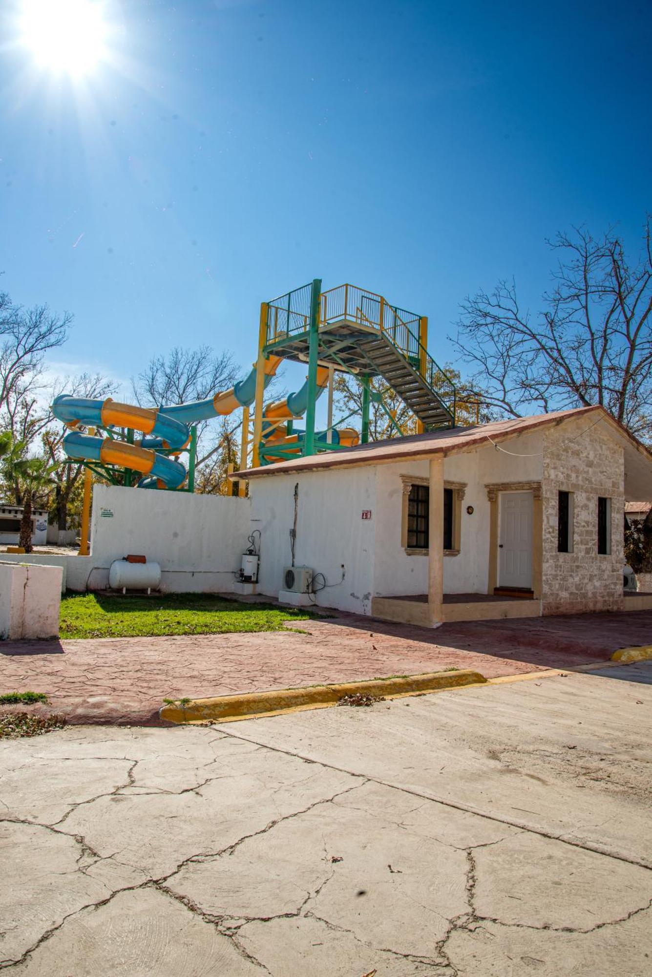 Hotel Pueblo Viejo Parras de la Fuente Eksteriør billede